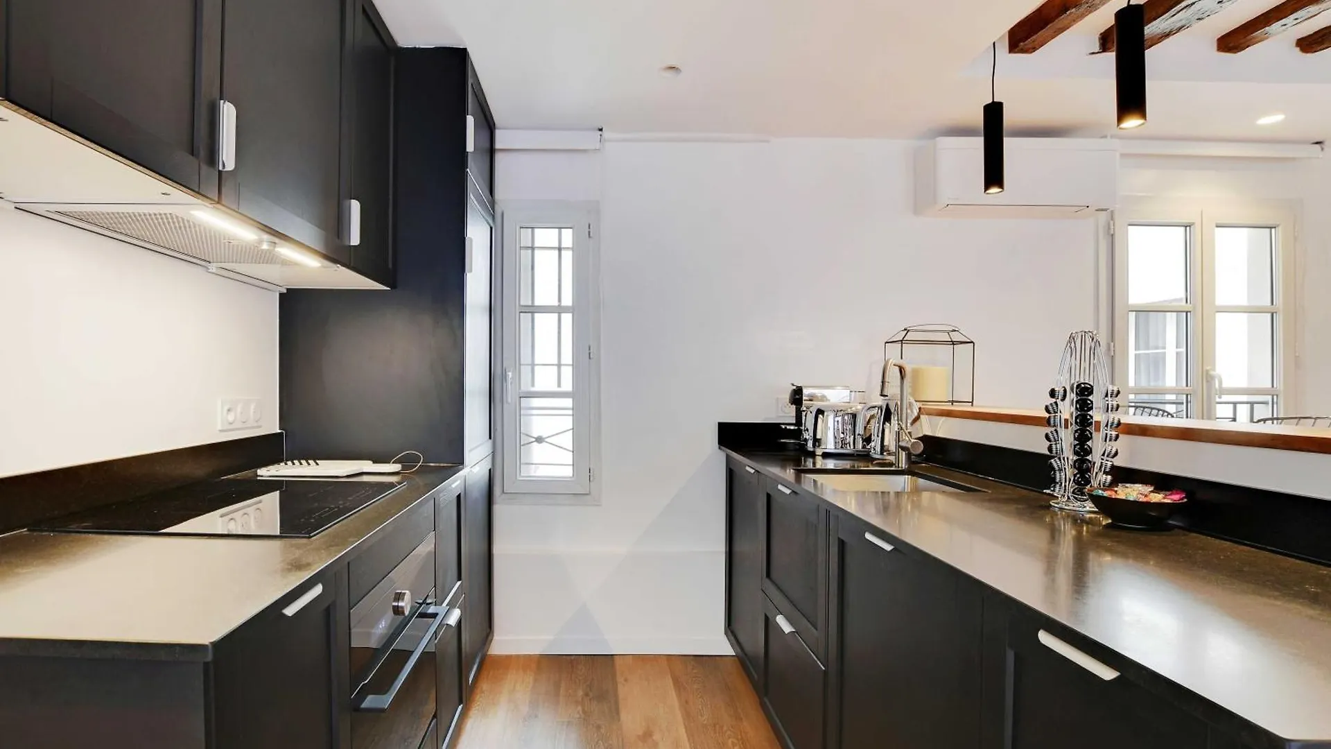 Modern - 3br-8p - Le Marais-bastille